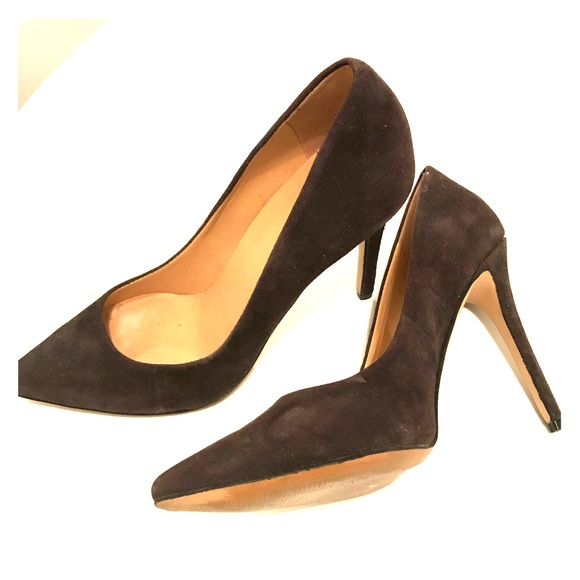 chocolate brown pump